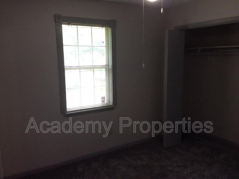 2882 Silver Maple Ct - Photo 3 of 13