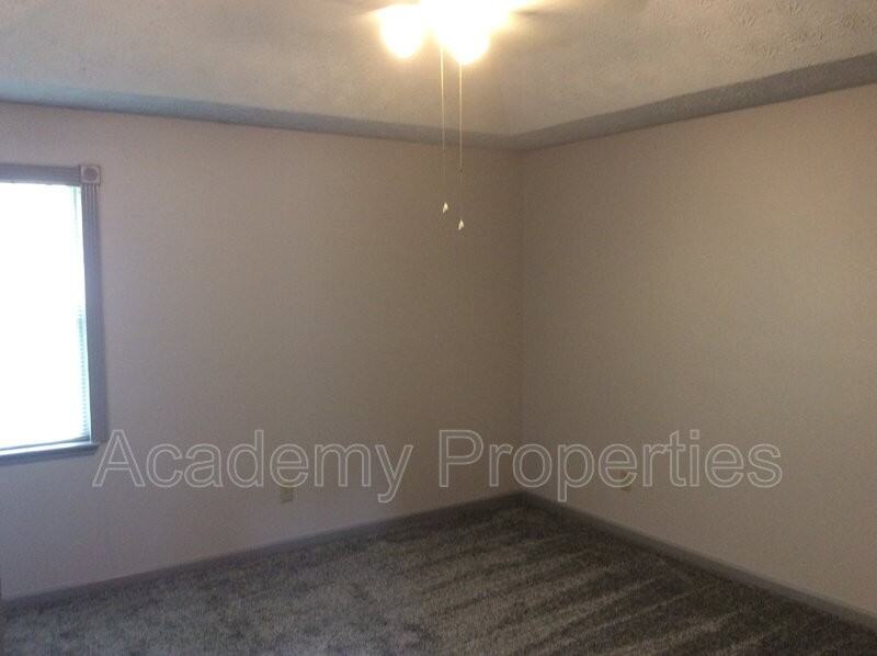 2882 Silver Maple Ct - Photo 7 of 13