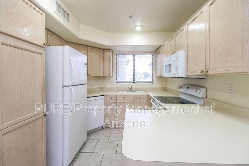 1117 W Mango Dr - Photo 4 of 25