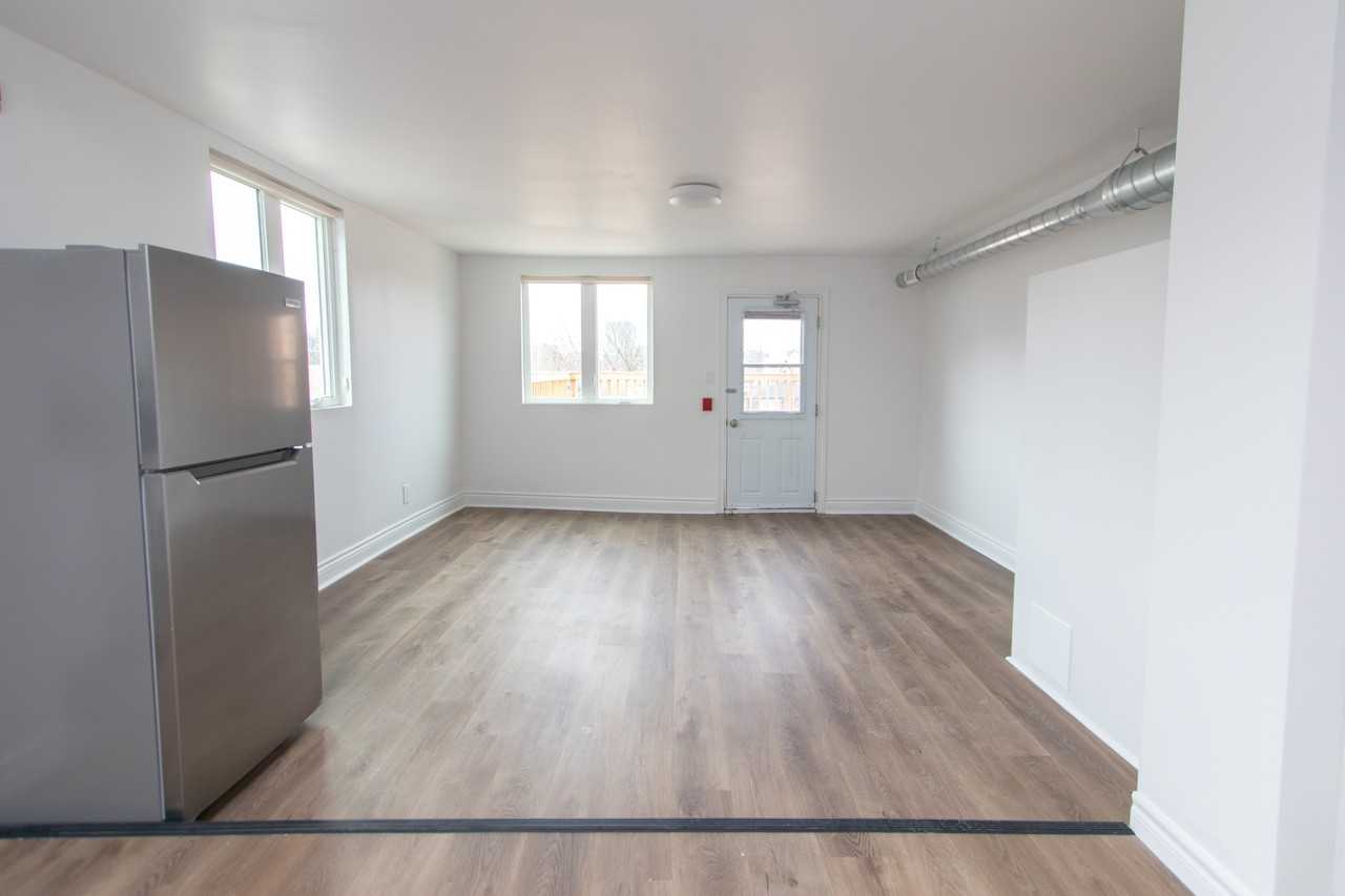 48 Ossington Avenue #3 - Photo 2 of 10