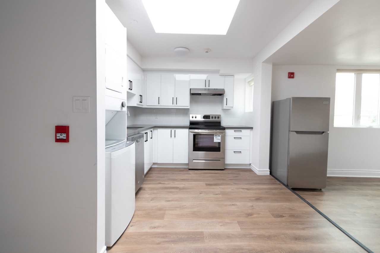 48 Ossington Avenue #3 - Photo 3 of 10