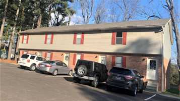 featured image of 148 W Peach St