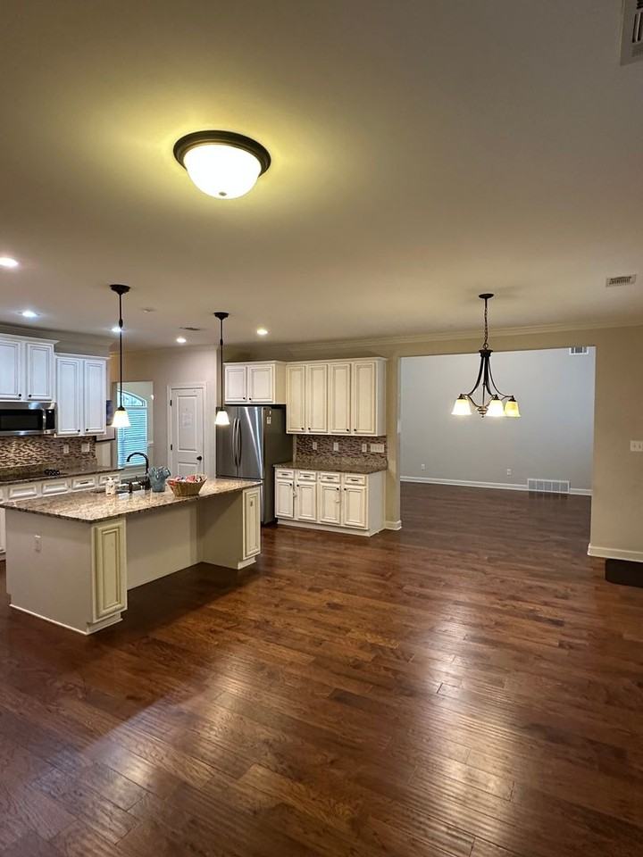 7294 Old South Dr - Photo 4 of 50