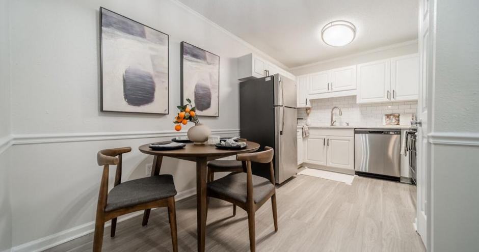 Waterford Place Apartment Homes - Photo 6 of 34