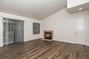 featured image of 1550 N Hope Ave