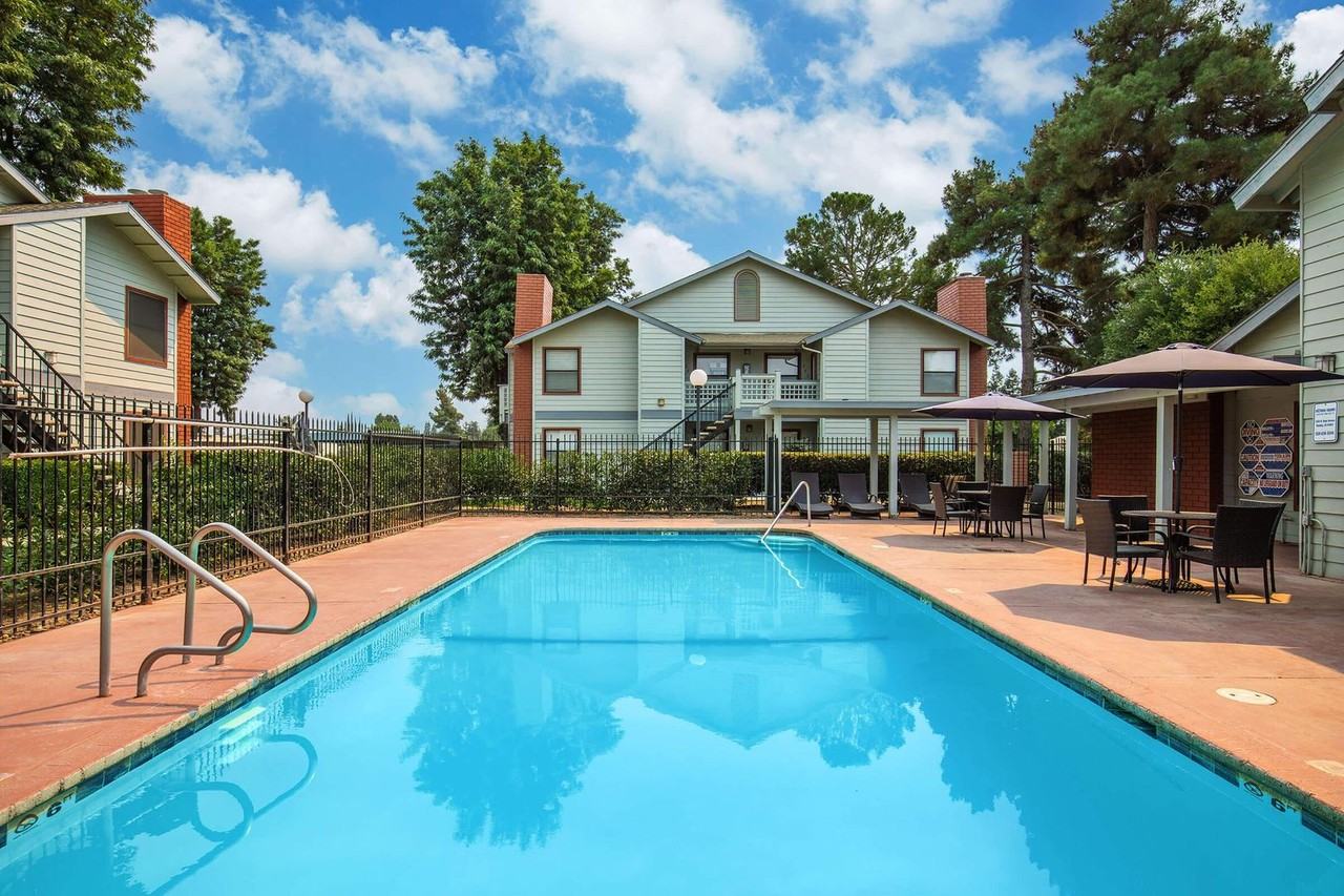 Victoria Square Apartment Homes - Photo 7 of 7