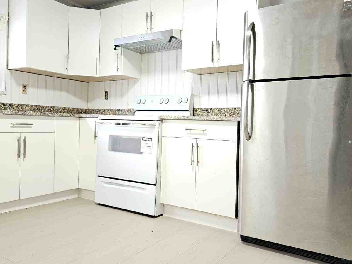 10591 Number 2 Road - Photo 2 of 18