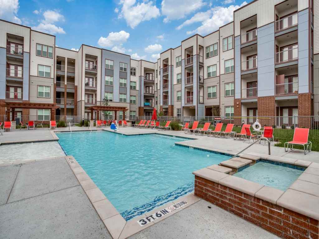 Palladium RedBird - Photo 3 of 49