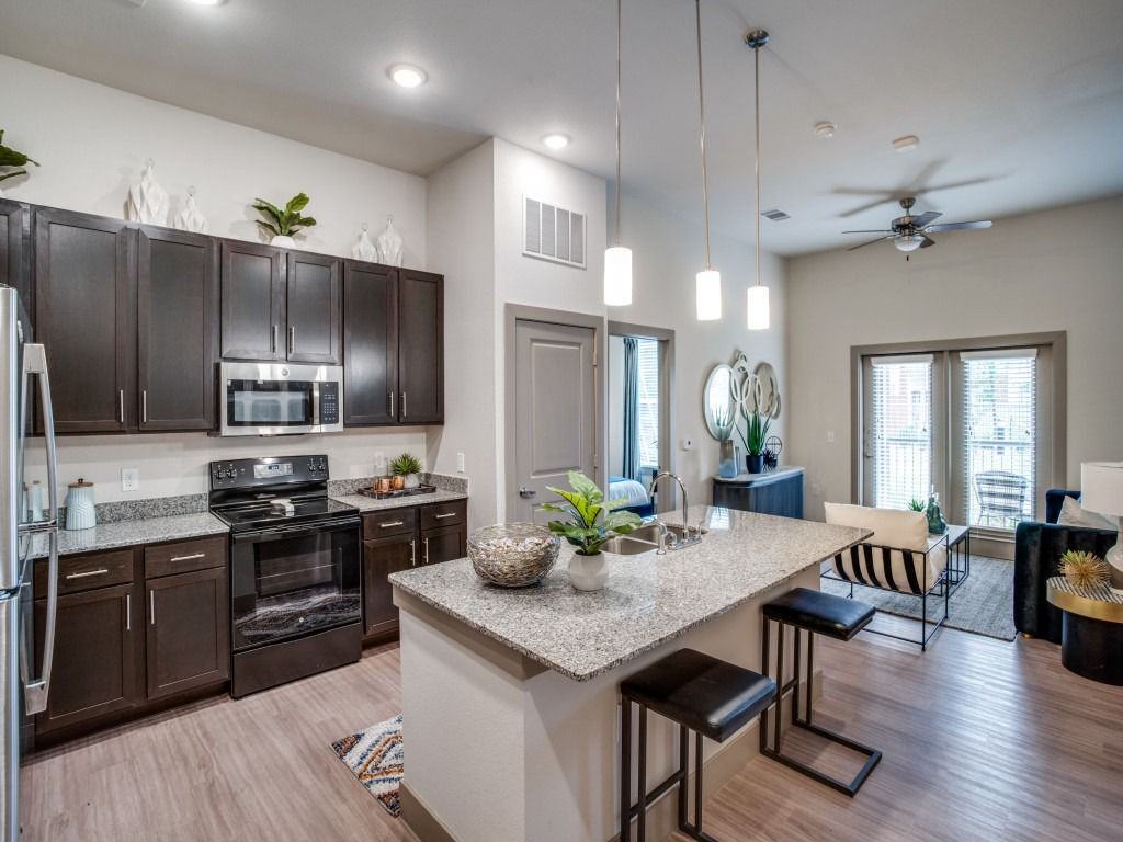 Palladium RedBird - Photo 4 of 44