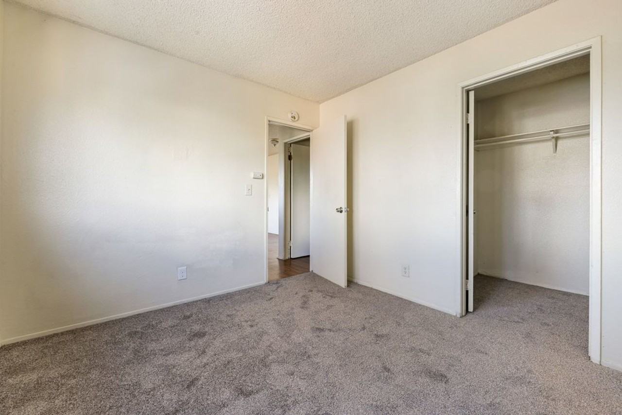 3810-3818 50th St - Photo 4 of 8