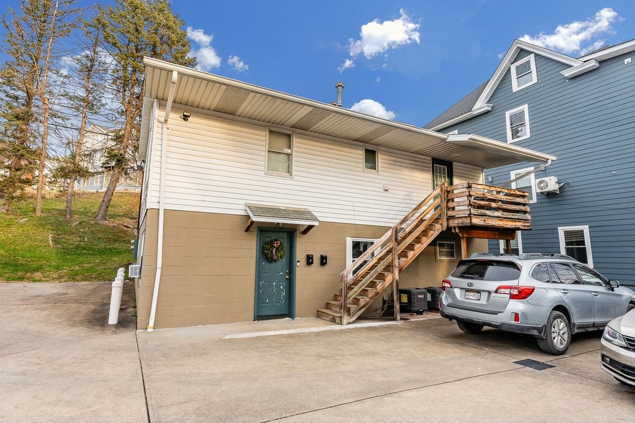 Vulcan K Team Apartments - Photo 2 of 47