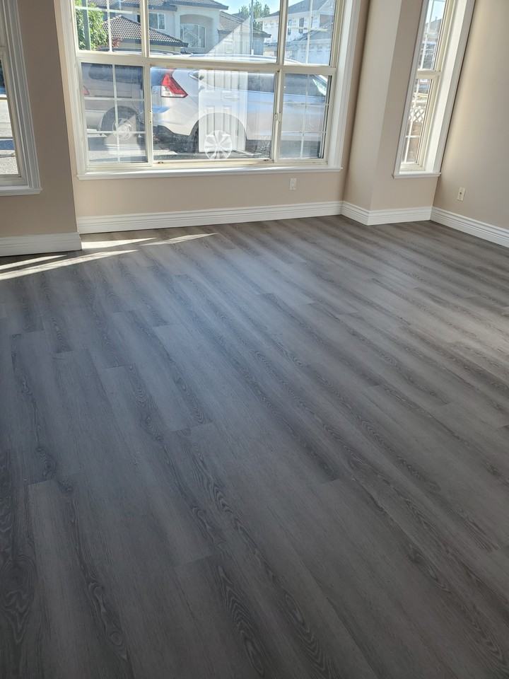 4831 Westminster Highway #Side - Photo 2 of 12