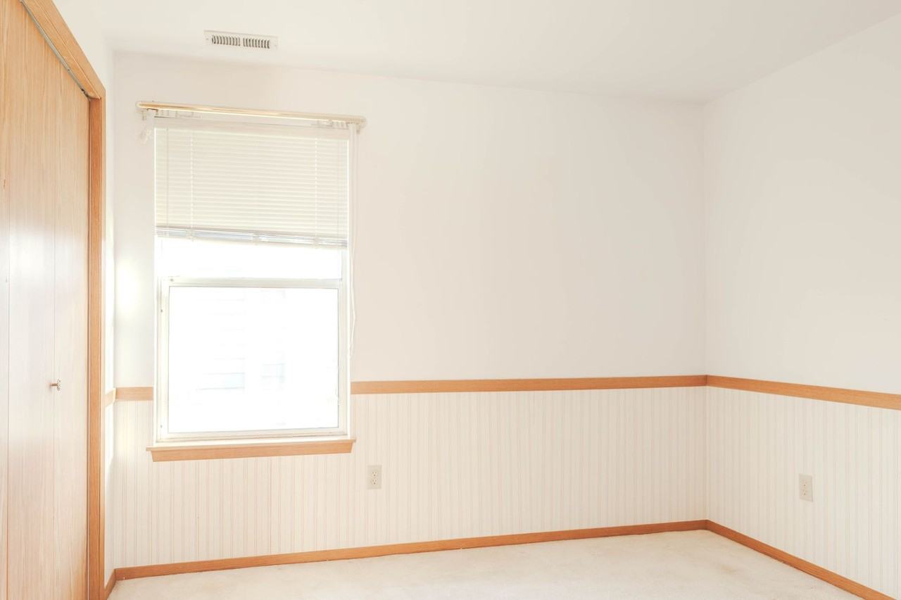 32906 16th Pl Sw - Photo 5 of 11