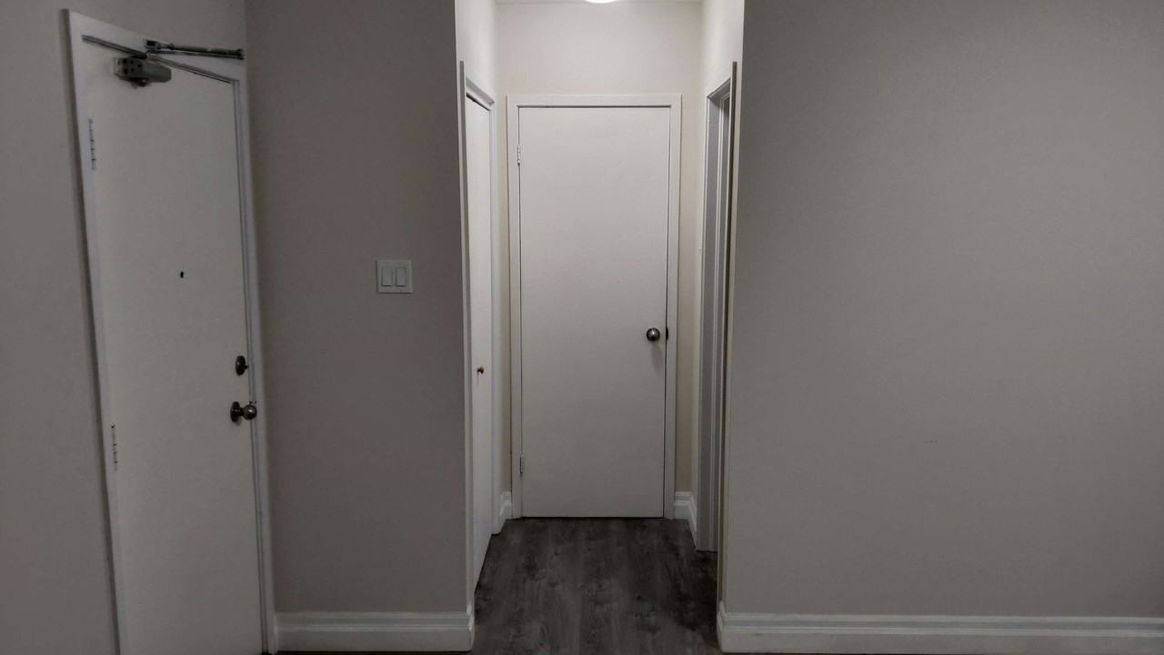 173 Westmount Street #202 - Photo 4 of 8