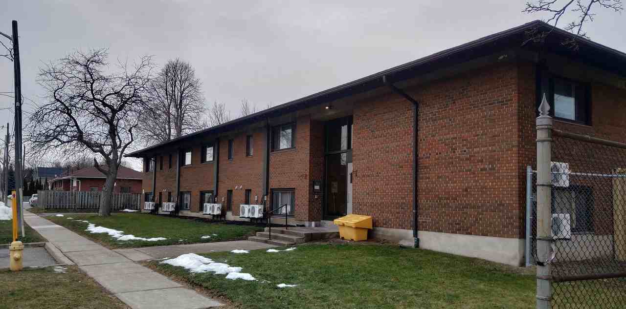 173 Westmount Street #202 - Photo 7 of 8