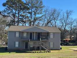 featured image of 97 River Rd