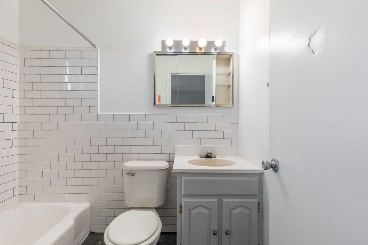 Hilltop Gardens - Photo 3 of 12