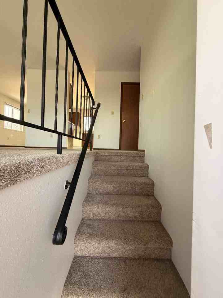 1063 5th Ave NW - Photo 4 of 28