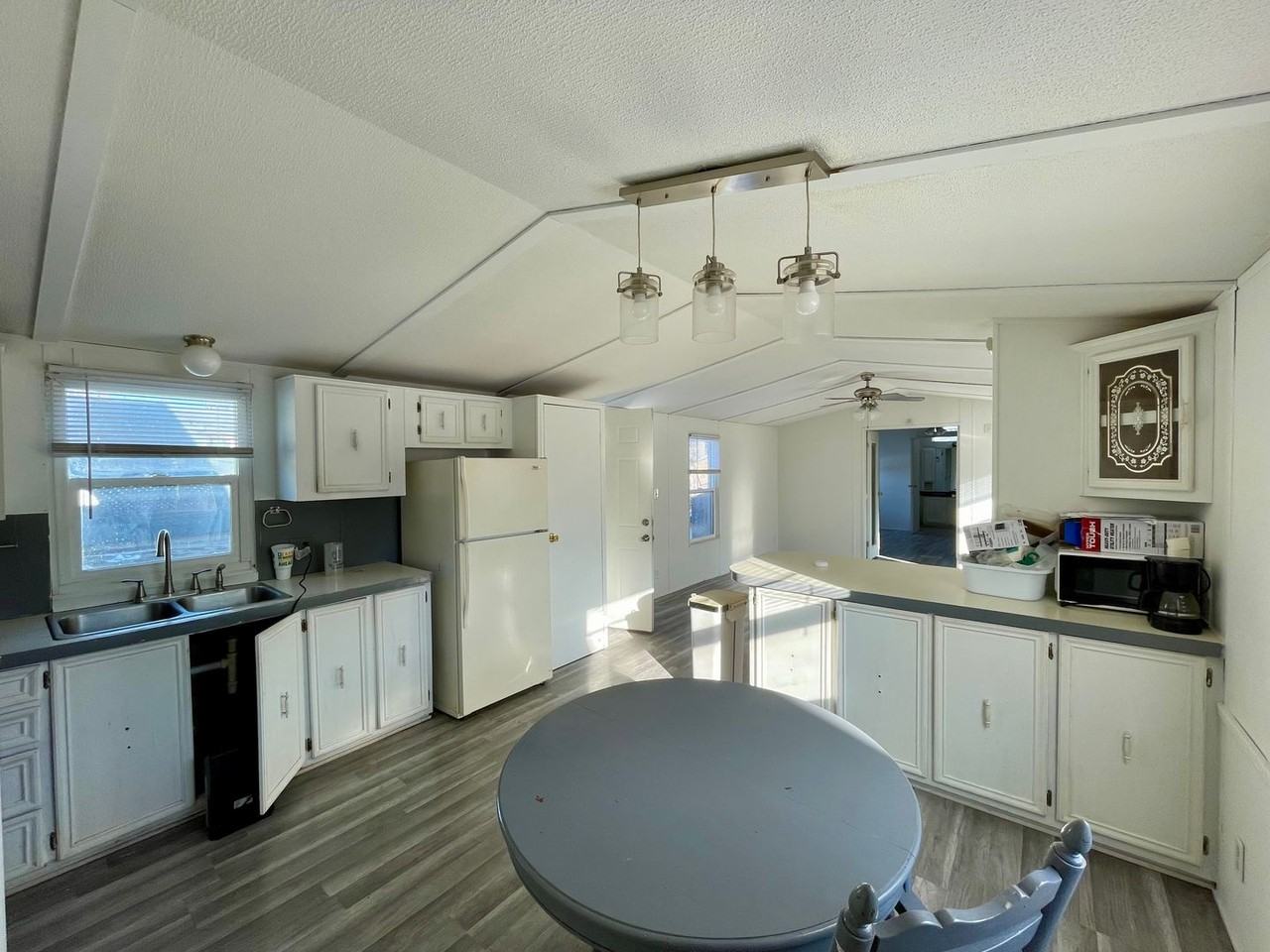 630 N Wesley St - Photo 7 of 21