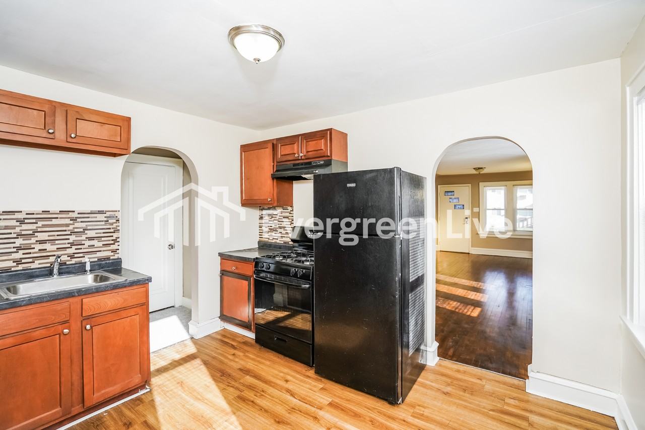 4965 N 55th St Lowr - Photo 7 of 15