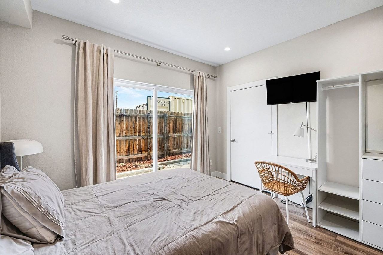 7665 W 41st Ave - Photo 4 of 26