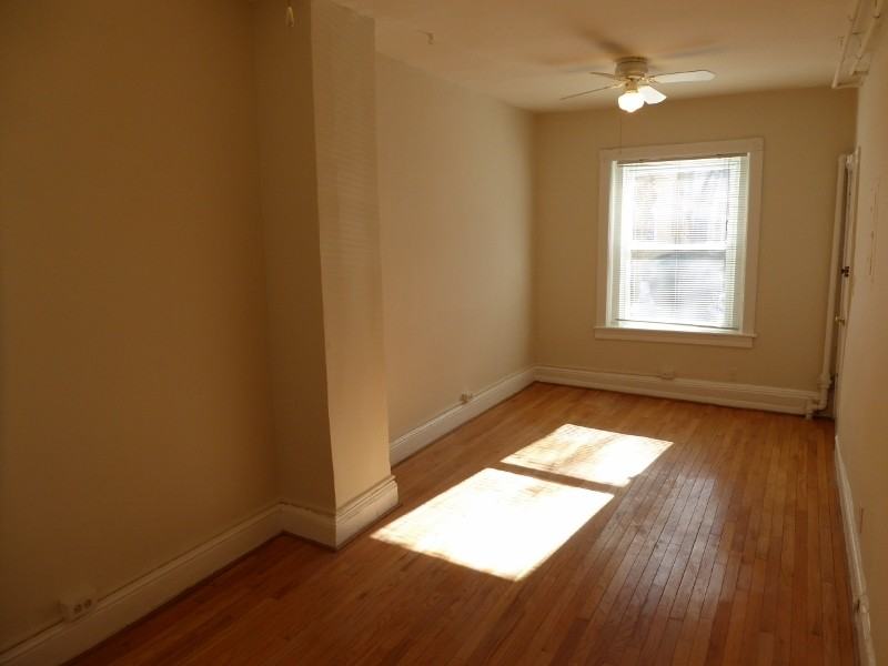 2137 Newport Place NW - Photo 2 of 13