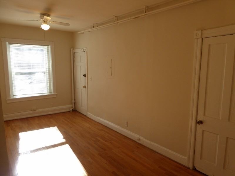 2137 Newport Place NW - Photo 3 of 13