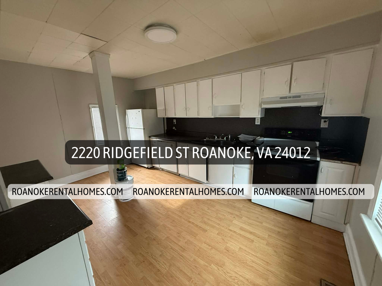 2220 Ridgefield St Ne - Photo 7 of 8