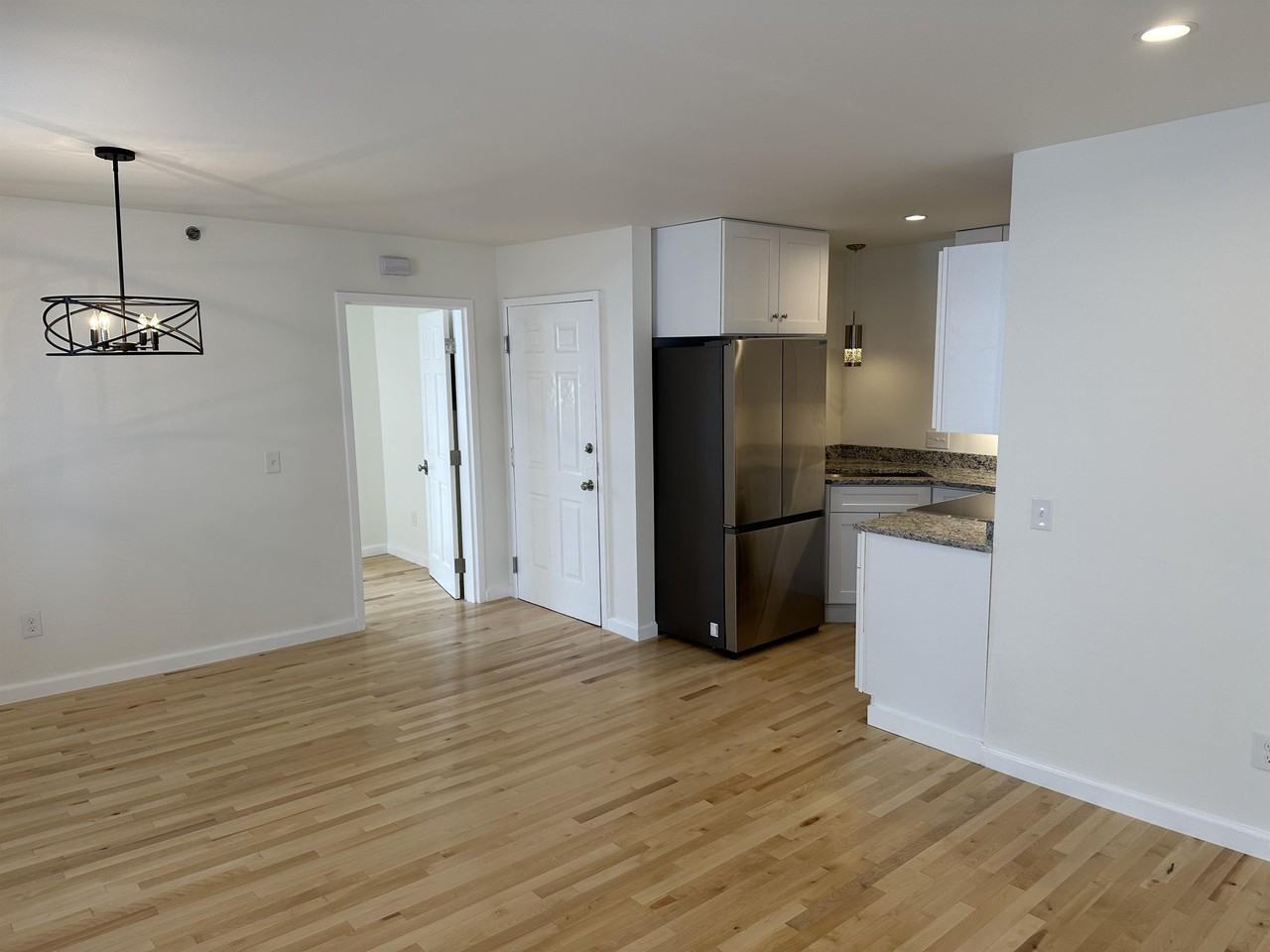 523-529 Washington Ave. - Photo 2 of 8