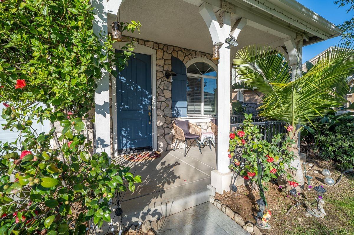 13208 Firestone Dr - Photo 2 of 23