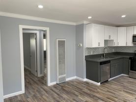 627 N Alexandria Ave - Photo 1 of 1