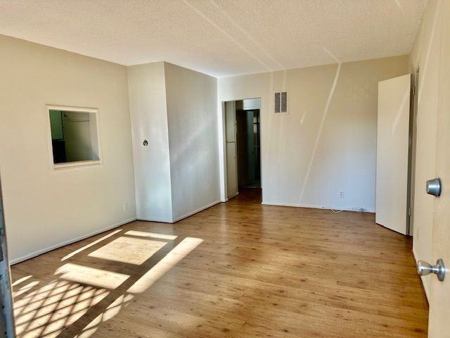 11843 Dorothy St ##4 - Photo 3 of 10