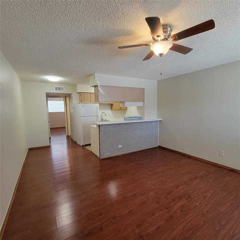 Bomar (1328) - Photo 3 of 16