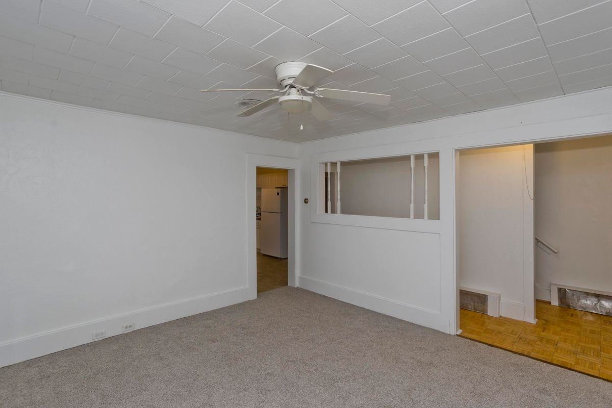 1622 East St ##16 - Photo 3 of 18