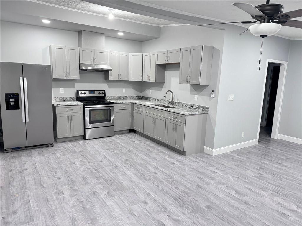 2175 Hanfred Ct - Photo 3 of 9