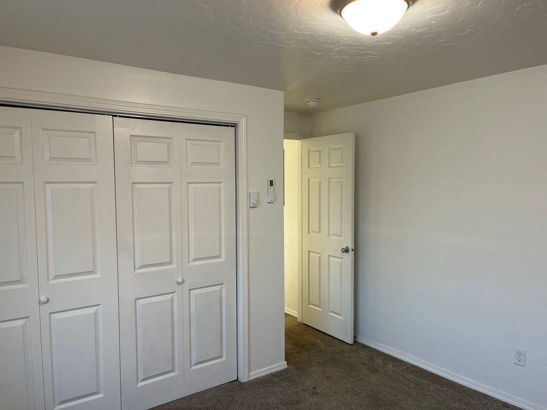 1442 W Sandalwood Dr - Photo 5 of 6