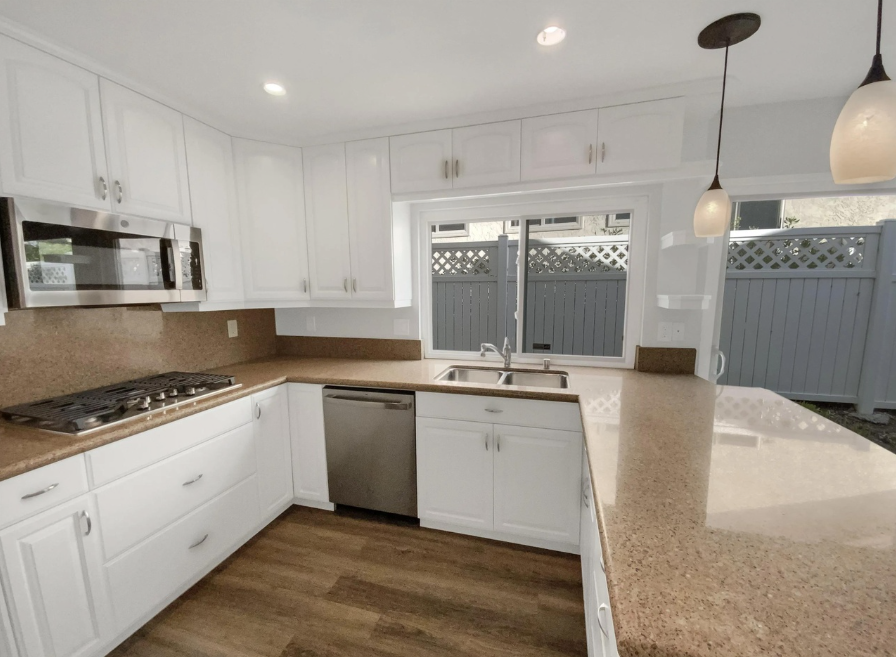 11002 Promesa Dr - Photo 2 of 22