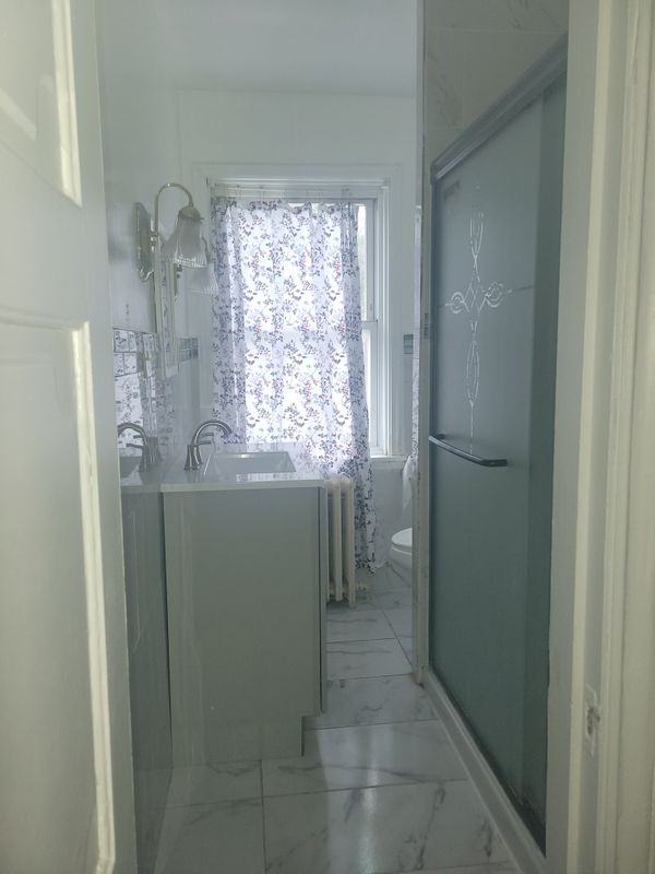 2615 Filbert Ave - Photo 6 of 9