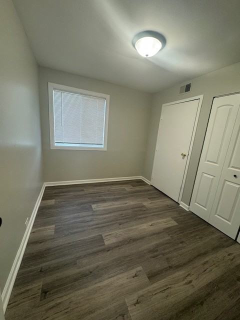 1103 Evans Avenue - Photo 7 of 11