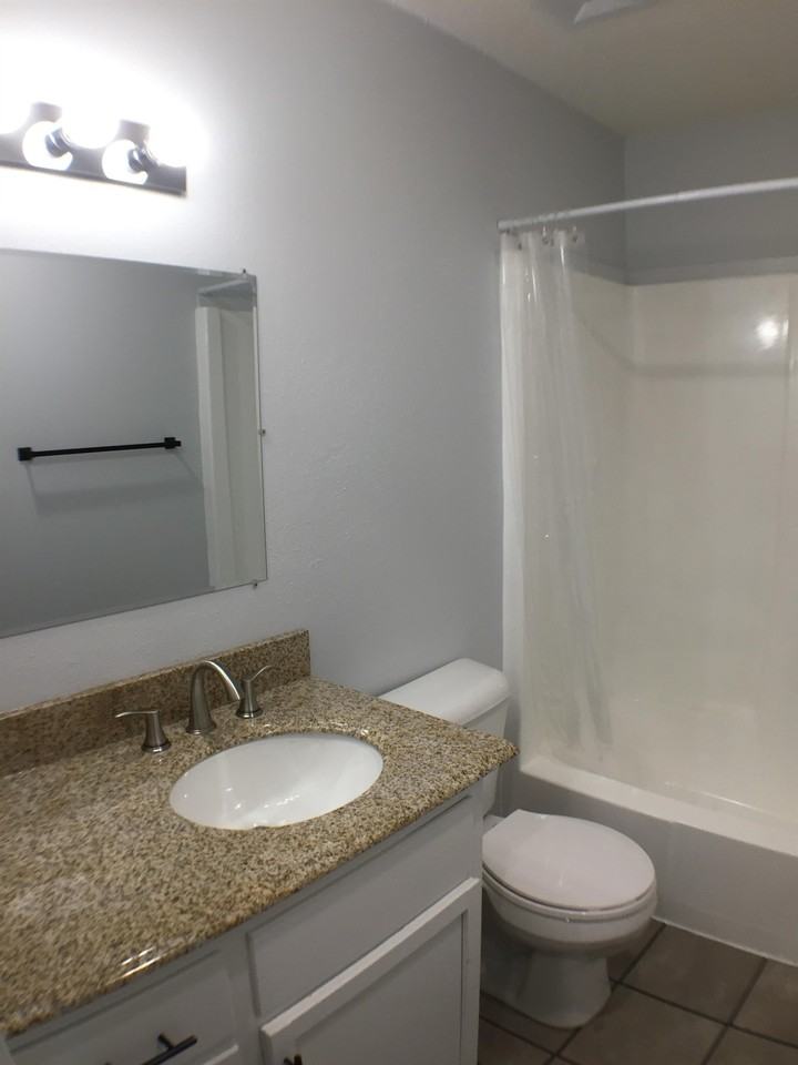 1010 Washington Street - Photo 6 of 50