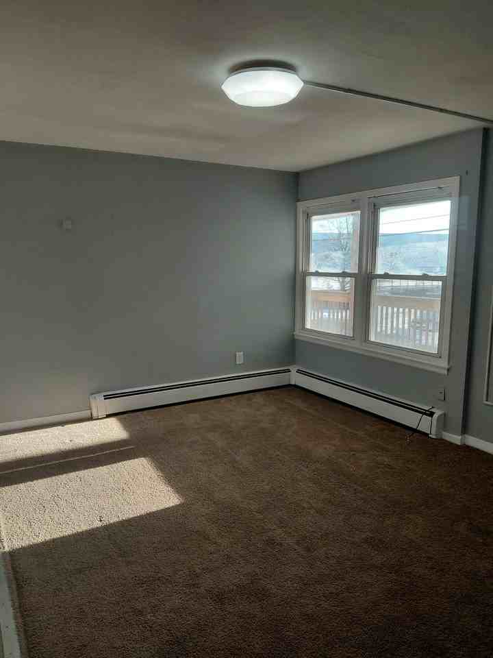 58-60 Intervale Rd - Photo 2 of 10