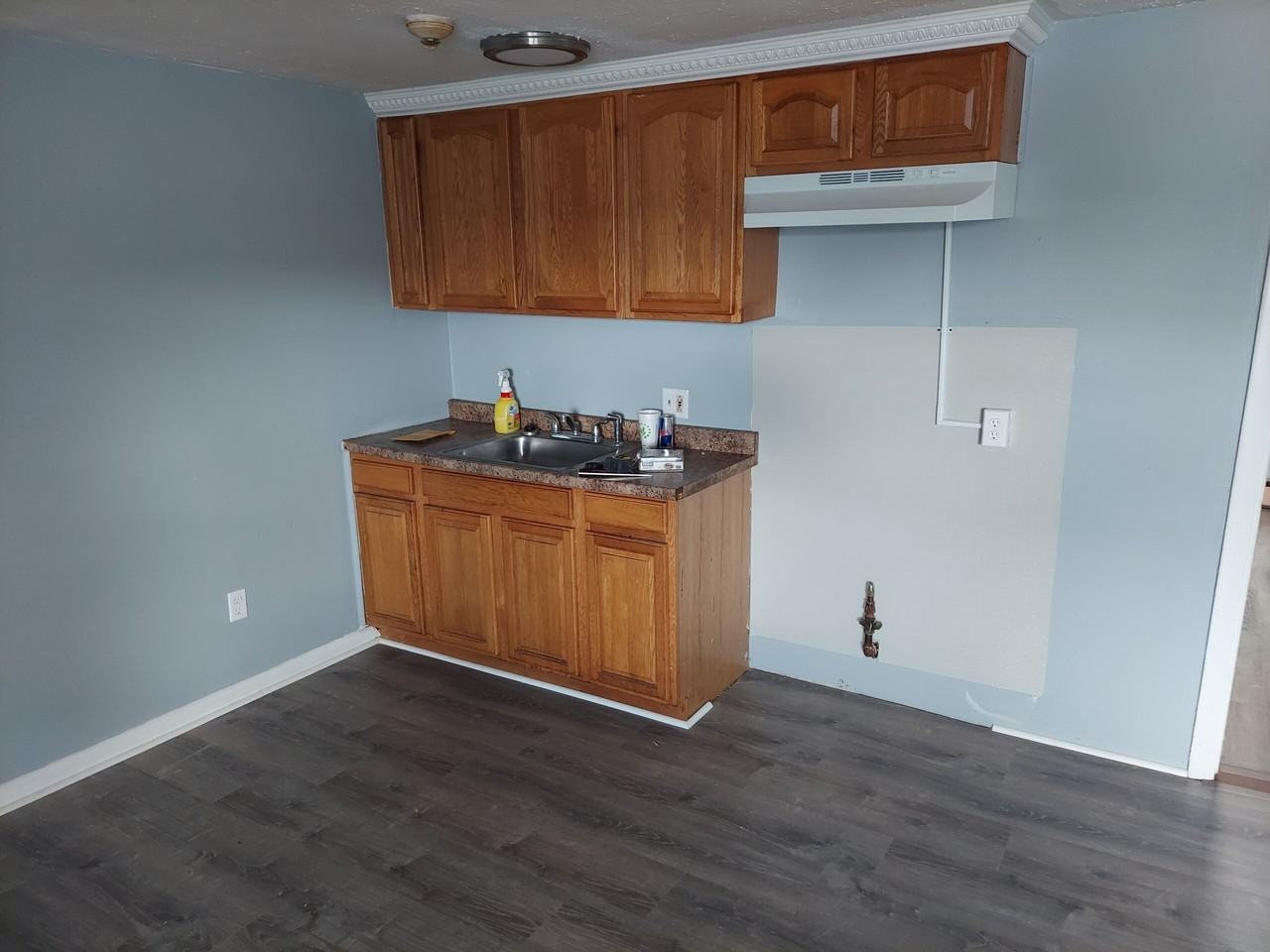 58-60 Intervale Rd - Photo 5 of 10