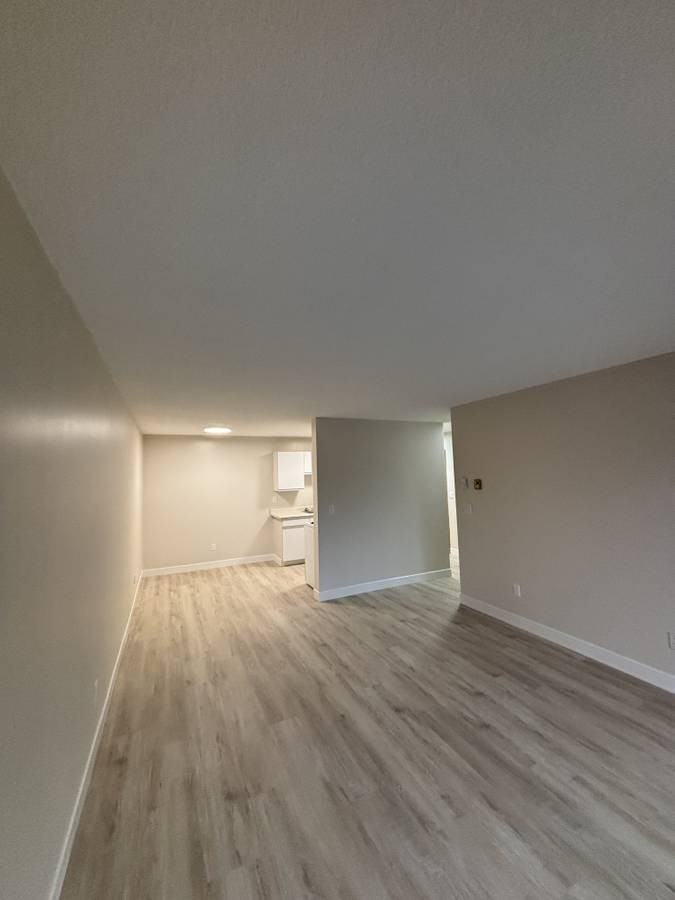 1664 56 Street #316 - Photo 3 of 12