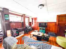 10 Loomis Street - Photo 1 of 1