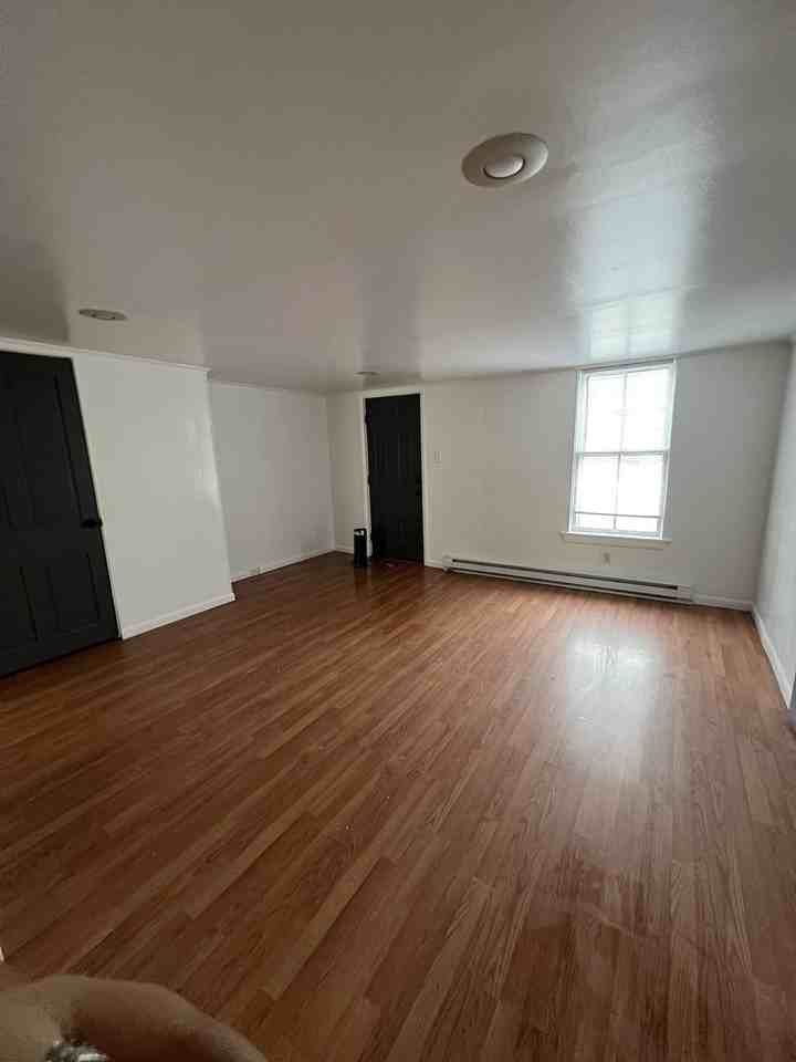 705 North 2nd Street - Photo 2 of 5