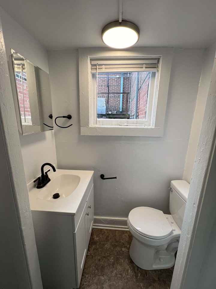 705 North 2nd Street - Photo 5 of 5