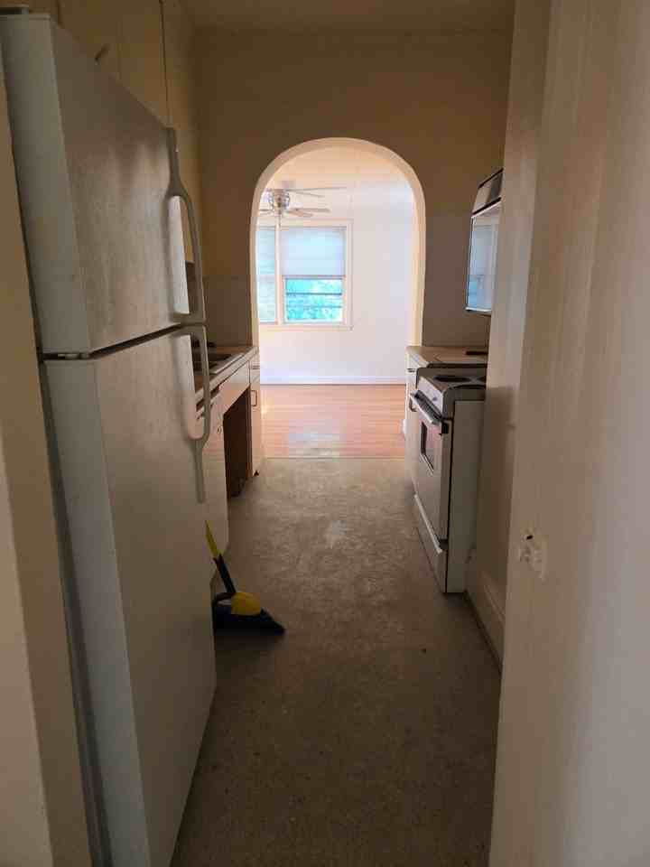 346 Montford Avenue #08 - Photo 3 of 10