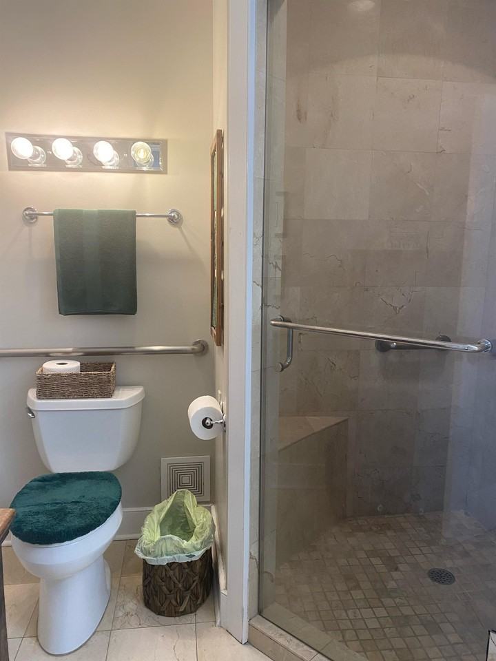 517 Dumaine Street - Photo 7 of 35