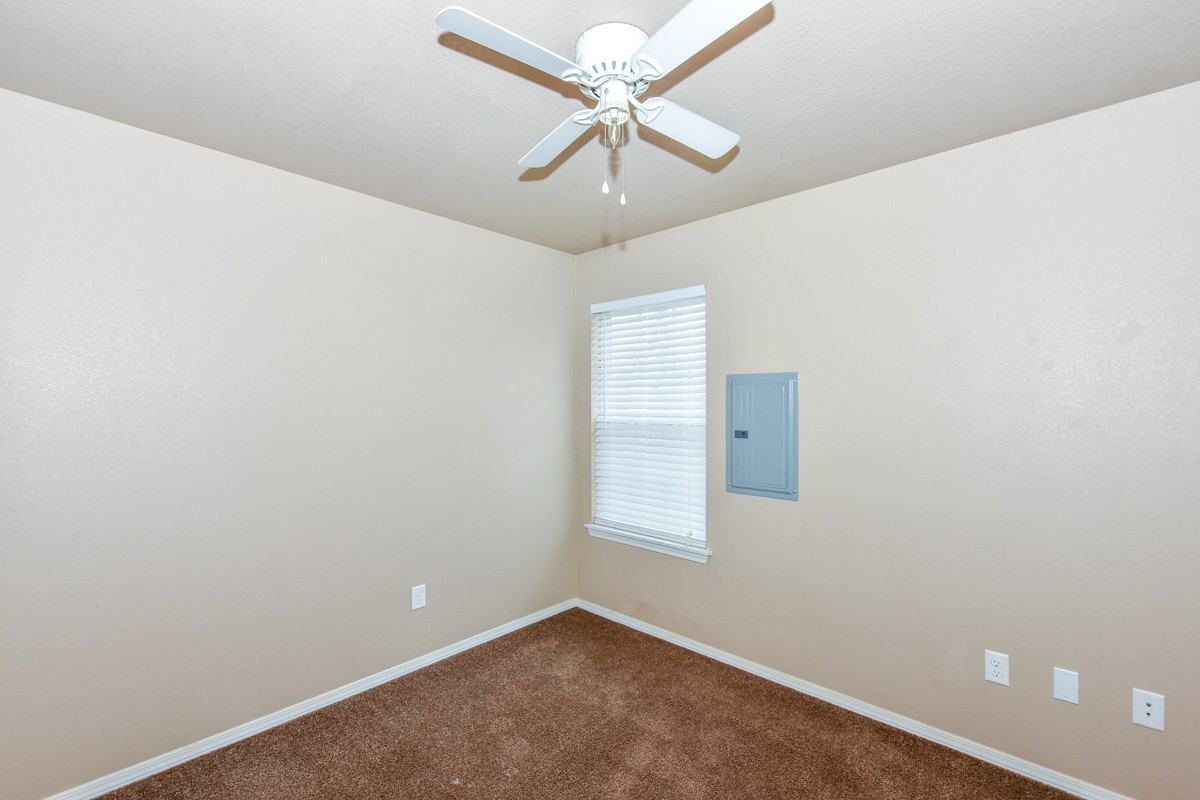 303 South Roland Road - Parkview - Photo 7 of 7