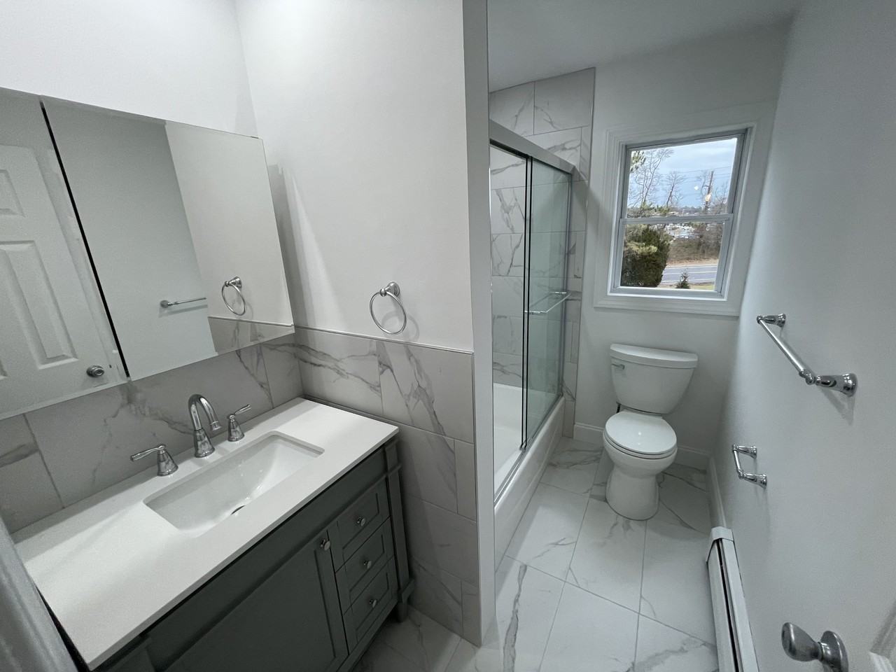 Cedar Pines Apartments - Photo 6 of 7